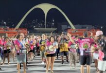 Mestre Pelezinho destaca marcações da bateria em ensaio do Jacarezinho