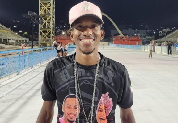 Mestre Pelezinho destaca marcações da bateria em ensaio do Jacarezinho 2 jacarezinho bateriasetor11 3