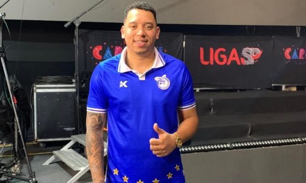 Refrão que a comunidade canta junto e introdução ritualística marcam o samba da Nenê para o Carnaval 2026 4 mestre nene