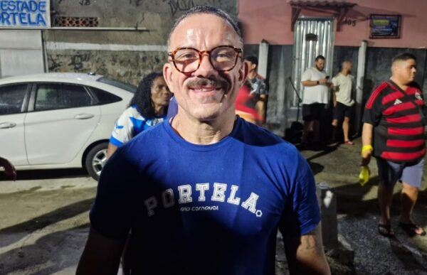 Portela faz do último ensaio de rua um 'grande xirê' com canto impactante da comunidade 5 portela rua2501 1