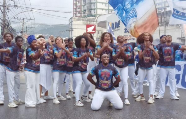 Portela faz do último ensaio de rua um 'grande xirê' com canto impactante da comunidade 2 portela rua2501 5