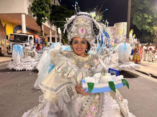 Amanda Ferreira de 63 anos