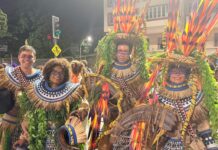 Sairé: o toque indígena do Carvão ecoa na Avenida da Estação Primeira de Mangueira