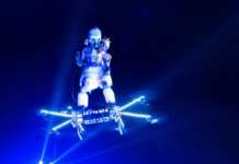 Anac oficia Portela e Liesa por uso de drone tripulado na Sapucaí; multa pode chegar a R$ 4 mil