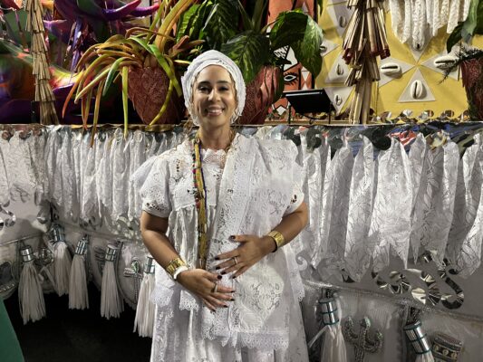 Onde o samba e o sagrado se conectam: Estácio de Sá recria terreiro de Tata Tancredo 3 IMG 2868