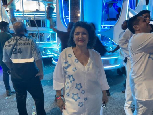 Inez Viana 60 atriz e diretora teatral