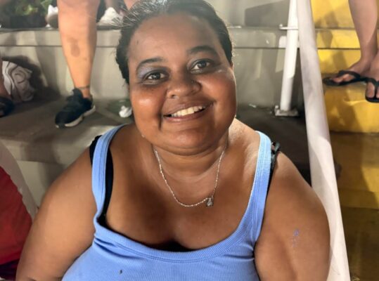 Josiane Martins 40 anos e bibliotecaria