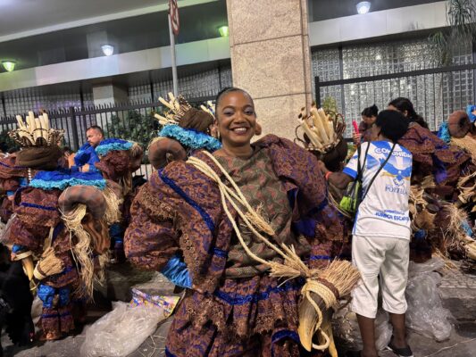 Luciana Materia Religiao Portela