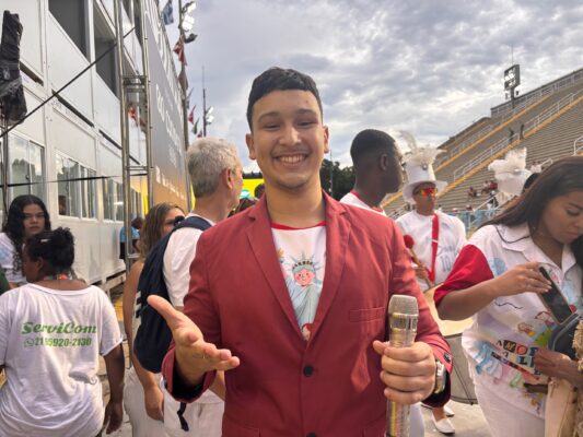 Entre sonhos, samba no pé e emoção, escolas mirins escrevem capítulo histórico na Marquês de Sapucaí 8 Matheus Queiroga Vila Kennedy