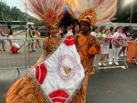 Entre sonhos, samba no pé e emoção, escolas mirins escrevem capítulo histórico na Marquês de Sapucaí 9 Poliana Silva e Junior Silva primeiro casal da Vila Kennedy