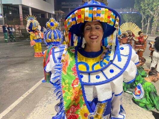 Sara Etienne 43 anos