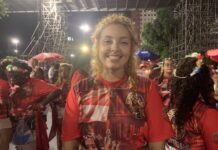 ‘Mestra, você me fez amar a festa!’: O canto nostálgico do Salgueiro em homenagem a Rosa Magalhães