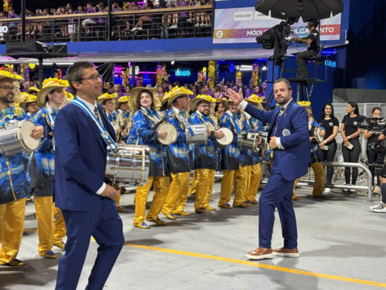 aguiadeouro desfile26 15