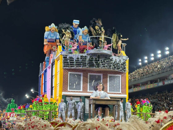 aguiadeouro desfile26 17