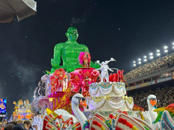 aguiadeouro desfile26 19