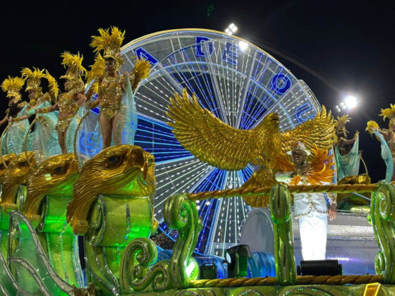 aguiadeouro desfile26 3