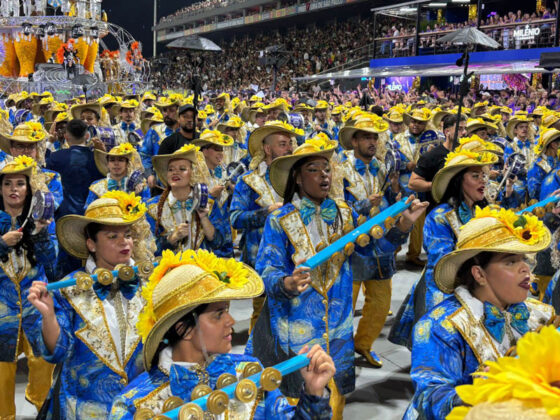 aguiadeouro desfile26 9