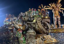 Grande Rio ergue a Nação do Mangue como ideal de igualdade no último carro