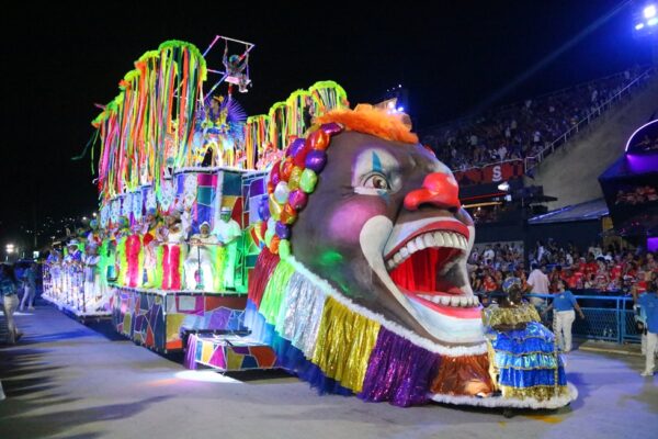 arranco desfile 2026 24