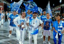 Com ensaio impactante, Beija-Flor lembra mais uma vez porque pode ser bicampeã