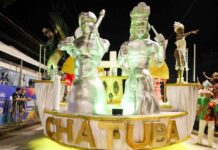 Chatuba homenageia Benedita, mas estoura o tempo e pode perder pontos