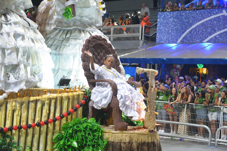 Comissão emocionante e samba erudito são destaques do desfile da Dom Bosco de Itaquera 8 dombosco desfile26 woodyhenrique felipearaujo ligasp 8