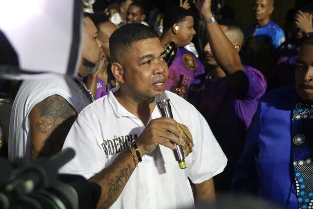 em cima da hora desfile 2026 02