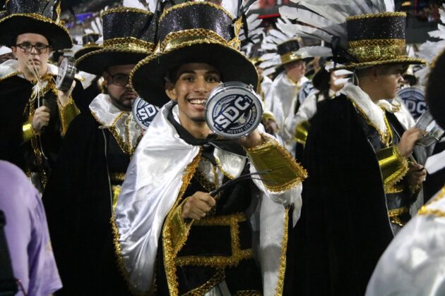 em cima da hora desfile 2026 19