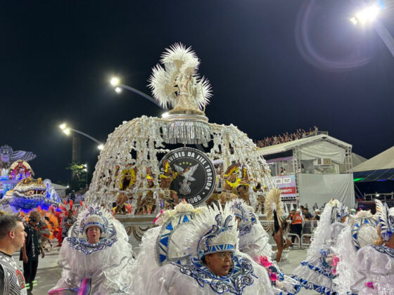 gavioesdafiel desfile26 11