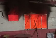 Incêndio atinge quadra da Unidos do Jacarezinho e destrói fantasias de 12 alas às vésperas do desfile