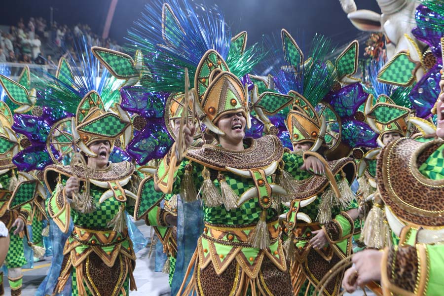 independentetricolor desfile26 woodyhenrique felipearaujo ligasp 15