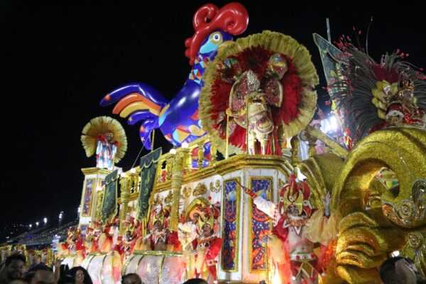 'Fizemos além do planejado', declara mestre de bateria da Inocentes de Belford Roxo 1 inocentes desfile 2026 20