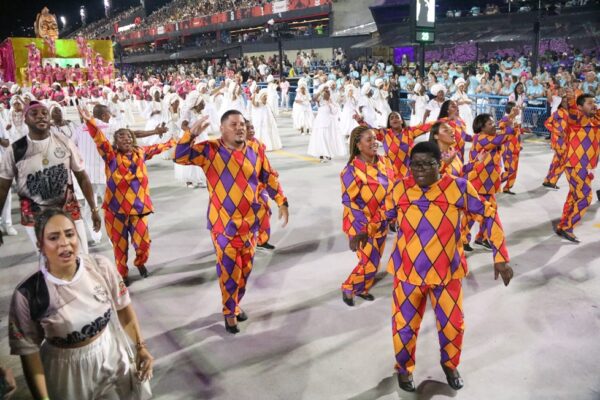 jacarezinho desfile 2026 10