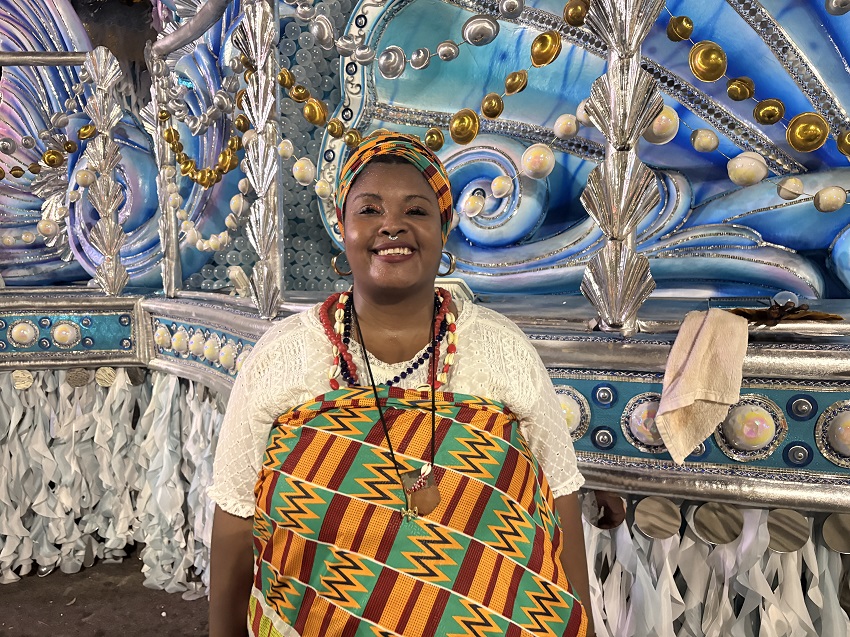 Beija-Flor transforma a Sapucaí em mar sagrado e encerra desfile como oferenda ao Bembé do Mercado 2 luanamaria beija