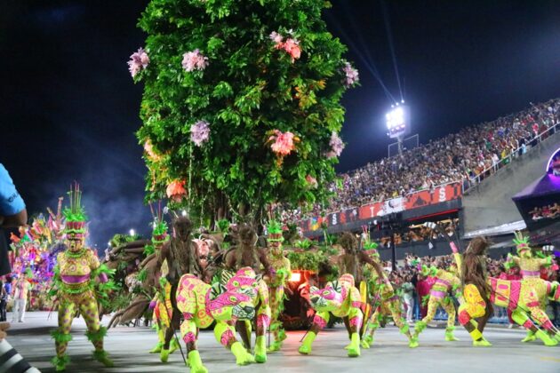 mangueira desfile 2026 04