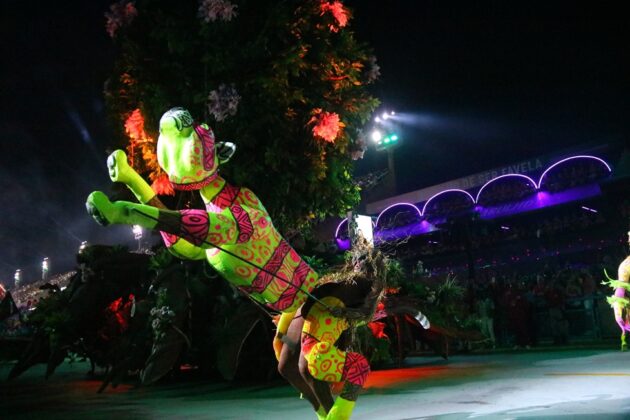 mangueira desfile 2026 06