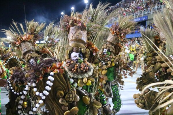 mangueira desfile 2026 21