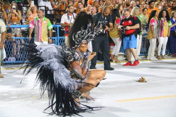mangueira desfile 2026 23