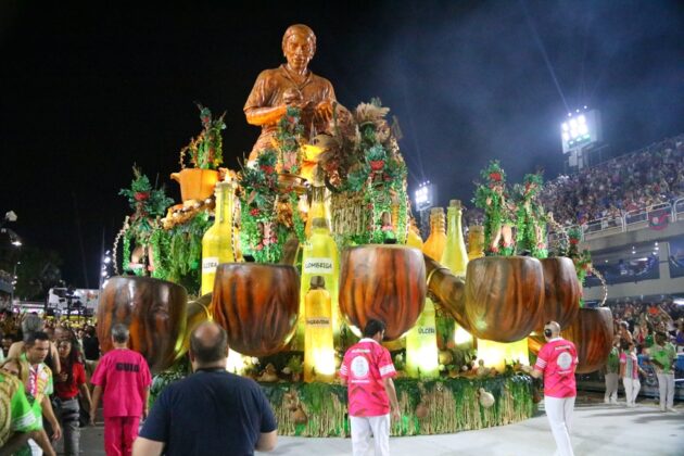 mangueira desfile 2026 27