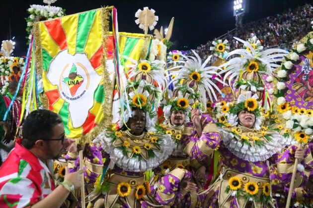 mangueira desfile 2026 38