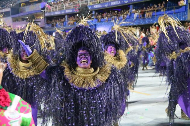 mangueira desfile 2026 40