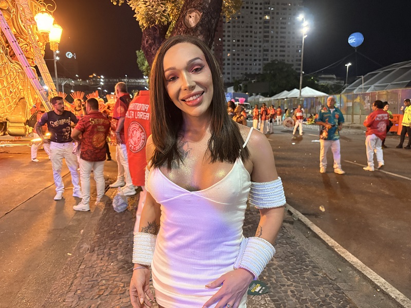 Acadêmicos do Salgueiro abre desfile com navio-biblioteca e transforma legado de Rosa Magalhães em espetáculo visual 5 manuela salgueiro