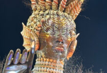 Mocidade Alegre realiza desfile completo e briga no topo da tabela