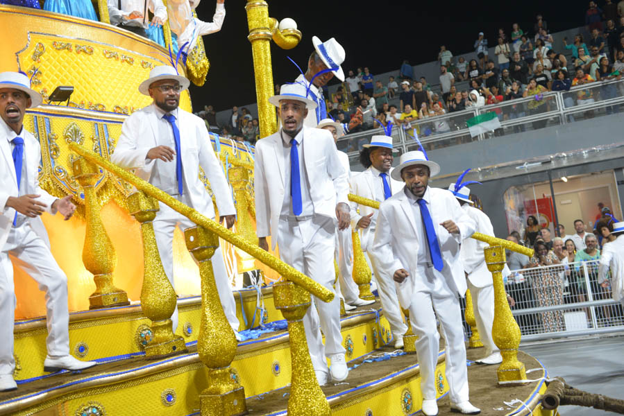 nenedevilamatilde desfile26 woodyhenrique felipearaujo ligasp 6