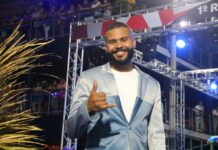 Freddy Ferreira analisa a bateria da Niteroi no desfile oficial no Carnaval 2026