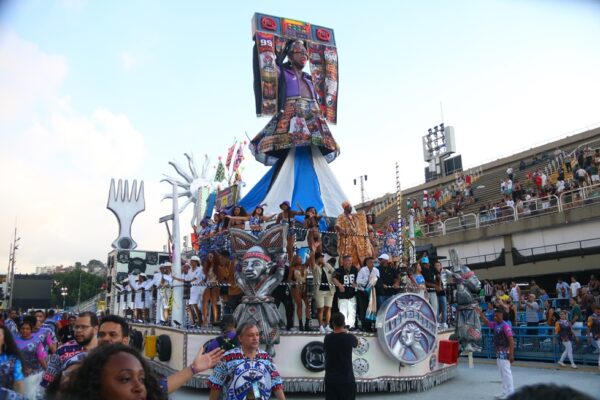 ponte desfile 2026 24