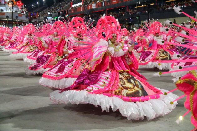 porto pedra desfile 2026 07