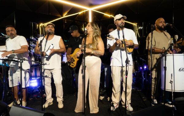 Xande de Pilares abre o Carnaval 2026 no Camarote Rio Praia com roda de samba na Sapucaí 3 praia sexta26 3