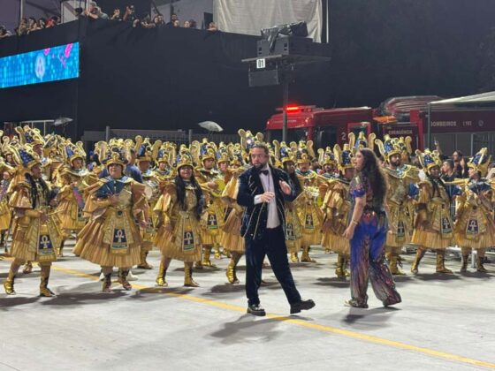 rosasdeouro desfile26 9