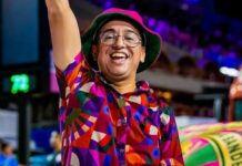 Mangueira renova com o carnavalesco Sidnei França